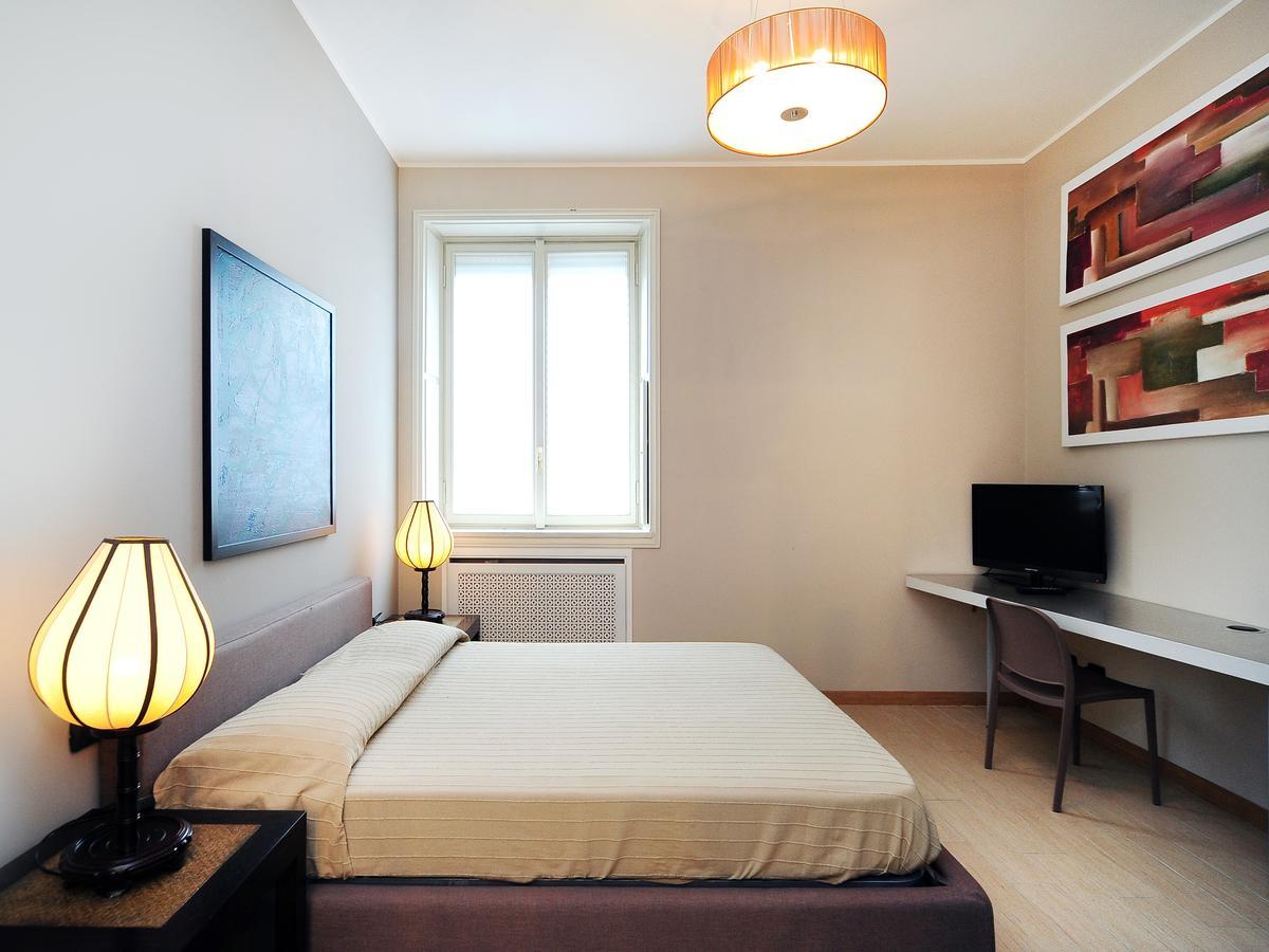 Urban District - Old Town 2 Br Apartment