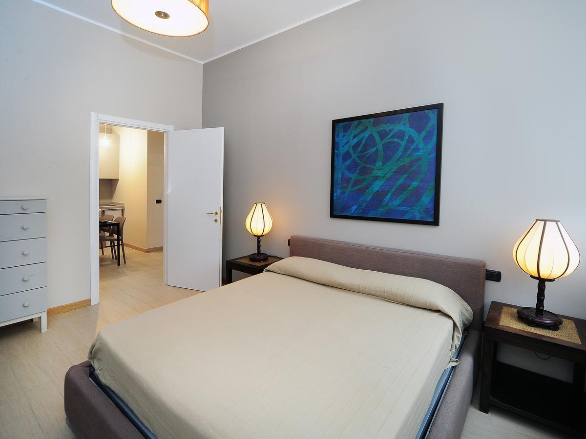 Urban District - Old Town 2 Br Apartment *
